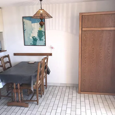 Studio Cap D'agde, 2 Pieces, 4 Personnes - Fr-1-723-110